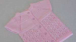 Misinali Sis Ile Ajurlu Orgu Bebek Yelek Modeli Yapilisi Kolay Hobiler Baby Knitting Patterns Bebek Yelek Orgu