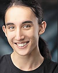 Club Honors 32 With Mukai Scholarships