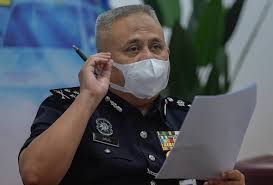 Kompleks ini terletak di jalan duta. Ffiydneb7y704m