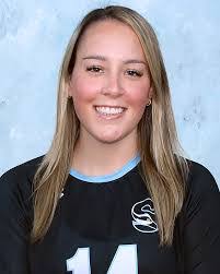 Grace Brandt's Instagram, Twitter & Facebook