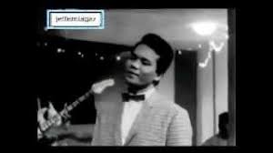 Download mp3 budi setahun segunung intan dan video mp4 gratis. Soundhound Budi Setahun Segunung Intan By Ahmad Jais Kartina Dahari