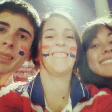 Tesis presentada a la Escuela de Diseño de la Pontificia Universidad  Católica de Chile para optar al título de Diseñador Jul