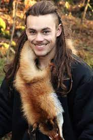 Awesome 50 Masculine Braids For Long Hair Be Unique Stylish Braids For Long Hair Long Hair Styles Long Hair Shaved Sides