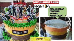 Kue ultah yang bikin teman2 sekelas teriak waw. Ombre Cake Cara Membuat Gradasi 3 Warna Pada Kuetar Free Fire Youtube