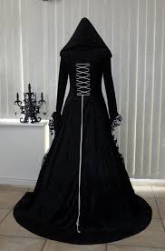 Gothic Black And Blue Wedding Dresses Gothic Renaissance Gowns Black And White Bold Medieval Gothic Hooded Dress Dawns Medieval Medieval Dress Dresses Gothic Outfits