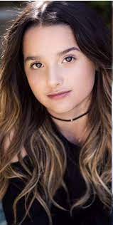 She Looks So Pretty Annie Leblanc Hair Annie Leblanc Outfits Annie Lablanc
