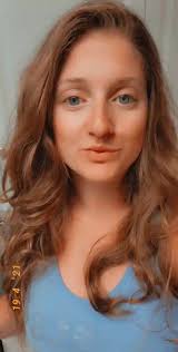 When cooking dinner gets boring, we sing! #florenceandthemachine #sing  #havefun #fyp #foryou #havefunwithit #foryoupage #singer #vibe #girl