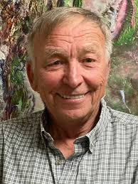 Geology grad pays it forward by 'adopting' Blugold field campers