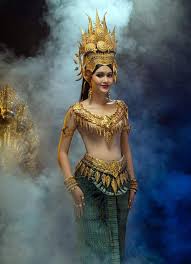 amazing cambodia traditional outfit apsara angkor khmer empire ទ ពអប សរ អង គរ นางแบบ ผ หญ ง ก มพ ชา
