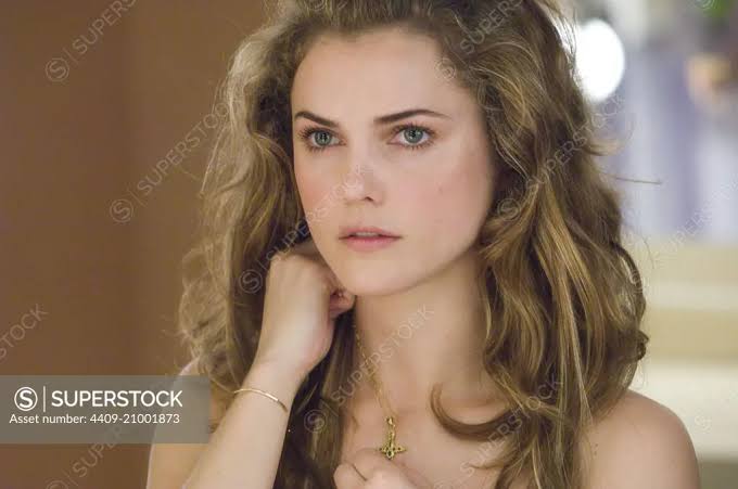 KERI RUSSELL in AUGUST RUSH (2007), directed by KIRSTEN SHERIDAN. -  SuperStock