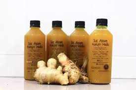 Kunyit ternyata memiliki banyak khasiat untuk kecantikan wajah. Khasiat Jus Asam Kunyit Madu Jakm Untuk Kesihatan Cerita Budak Sepet