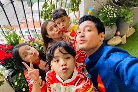 Từ khi anh vào tù năm 2010, tôi vẫn theo dõi những tin tức liên quan đến sức khỏe, đến những suy nghĩ và gửi gấm viết trong tù của anh, và theo dõi những can. Con Gai Mc Phan Anh Xinh Xáº¯n Yeu Thich Thá»i Trang Vietnamnet