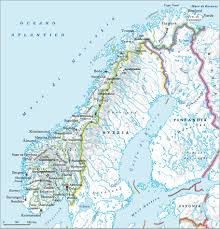 Il parco si estende su una regione facente parte delle comunità autonome di castiglia e león, della provincia di león (24.719 ha), delle asturie (24.560 ha) e della cantabria (15.381 ha). Norvegia Nell Enciclopedia Treccani