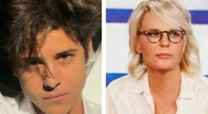Michele Merlo, Maria De Filippi e Amici sui social: «La tua era una  malinconia speciale»