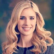 Kelsey Stringer's Instagram, Twitter & Facebook