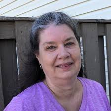 Holly B. Martin (@writeonscience)