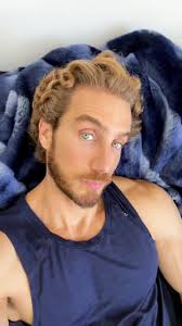 The Challenge of Being Single: When Likes Don't Align