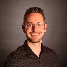 Thomas Ostermann's Instagram, Twitter & Facebook