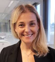 Stephanie Cornet's Instagram, Twitter & Facebook