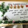 Sie gehören zur kaffeetafel bei einer hochzeit wie der ringtausch zur zeremonie in der kirche. 1