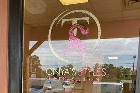 What hair salon services does great clips provide?expand or collapse answer. Top 5 Hair Salons Near You In Albany Ga Find The Best Hair Salon For You