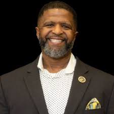 2/2/2025 Hoto Village✝️🏝💚💜 Sunday Morning Service Prase. 💥 Heavenly  Father, we the village thank you in the name of Jesus for waking us up this  morning in our right minds as this