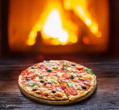 May 09, 2021 · after putting your pizza inside an airtight container, you should now put it inside the refrigerator. How Long Does Pizza Last In The Fridge Northern Nester