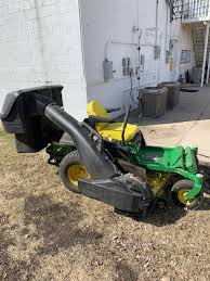 To decide which model best suits your needs, take a closer look at and for more than a hectare, you will be looking for a ride on mower with the largest possible cutting width and at least a 24 horsepower engine. 2017 John Deere Z540 Ztrak Zero Turn Lawn Mower With Bagger And Front Weights Ronmowers