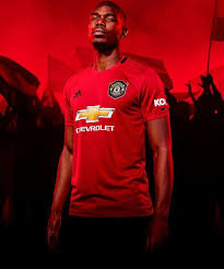 The home of man utd on 90min. Manchester United S Home Kits Of The Premier League Era Ranked Givemesport