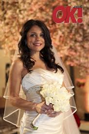 Bethenny Frankel Wedding Dress In 2020 Wedding Hairstyles Veil Hairstyles Wedding Hair Down