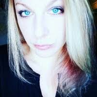 Tina Tabb's Instagram, Twitter & Facebook