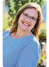 Michele Meier's Instagram, Twitter & Facebook