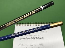 Pensil berkode h berarti lebih menonjolkan tingkat kekerasan isinya. Ini Lo Maksud Kode Yang Tertera Pada Pensil Jangan Bilang Tahunya Cuma Hb Dan 2b Saja