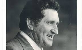 Fiona Simpson pays tribute to father as Coast mourns