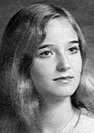 Leanne Nichols's Instagram, Twitter & Facebook