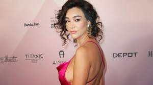 Verona Pooth postet Foto oben ohne! Fans flippen aus - DerWesten.de