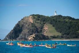 There is a abundance of live music whether it be street music or in a venue. Kayaking With Dolphins In Byron Bay Guided Tour 2021