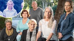 Twelve year old sian kingi lived with her parents barry and linda in noosa heads, queensland, australia. Q E1shqfgbauzm