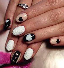 Beige can go well with many colors. 55 Black And Beige Nail Art Design Idea