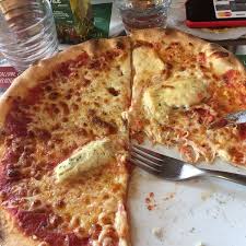 L'arte della pizza, gassino torinese: Pizza Del Arte Pizza Place