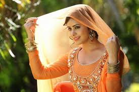 Beautiful Indian Wallpapers - Top Free Beautiful Indian Backgrounds -  WallpaperAccess