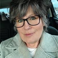 Tammy Whiting's Instagram, Twitter & Facebook