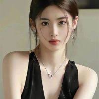 StardustTV: Lucas's Gamble for Stardom