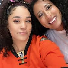 Bree Adams's Instagram, Twitter & Facebook