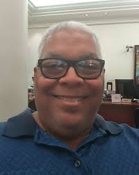 OFICIALMENTE, el Centro Educativo de La Moca cambia su nombre a el Centro  Educativo de La Moca Dr. Lucas S. Cruz Ocasio (QEPD). El Profesor Lucas  Cruz fue un líder importante para