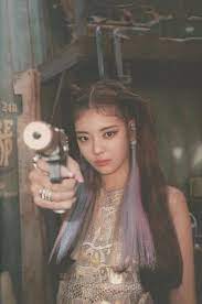 Hey there hey there, we are a. Itzy Lia Not Shy Scans Gaya Rambut Gadis Gaya Rambut Selebriti