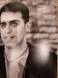 Today we're looking back at Director Joe Dowling's production of A  MIDSUMMER NIGHT'S DREAM in the Guthrie's 1999-2000 Season. Were you able to  experience this beautiful production? Share details in the comments