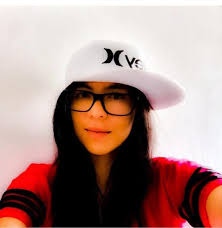 En el corazón nunca se pierde a quien se amó de verdad.» Se les invita al  primer aniversario luctuoso de nuestra hija y hermana , Isela Robles!! ( la  China) Su misa