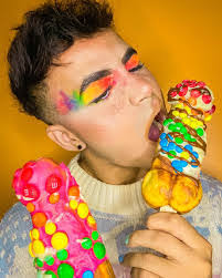 Alberto Rouse's Instagram, Twitter & Facebook