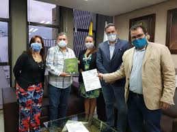 Queremos trabajar #unidos para generar #másoportunidades. La Gobernacion De Antioquia Radico El Proyecto De Ordenanza Del Plan De Desarrollo Unidos Por La Vida 2020 2023 Totus Noticias